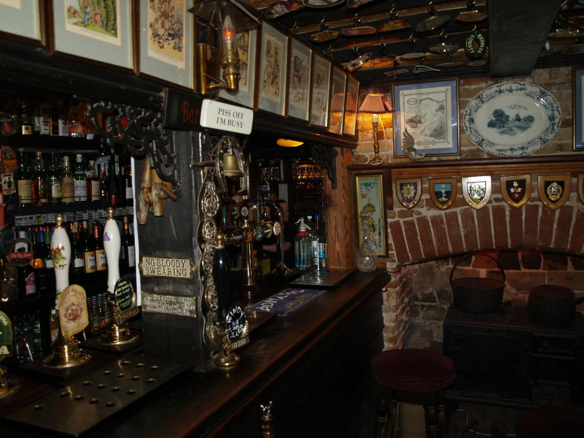 The Olde Windmill Inn Great Cressingham Eksteriør billede